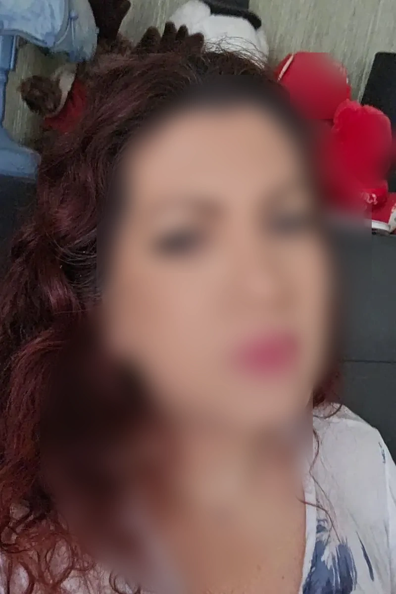Trans soumise cherche dominant à Carpentras