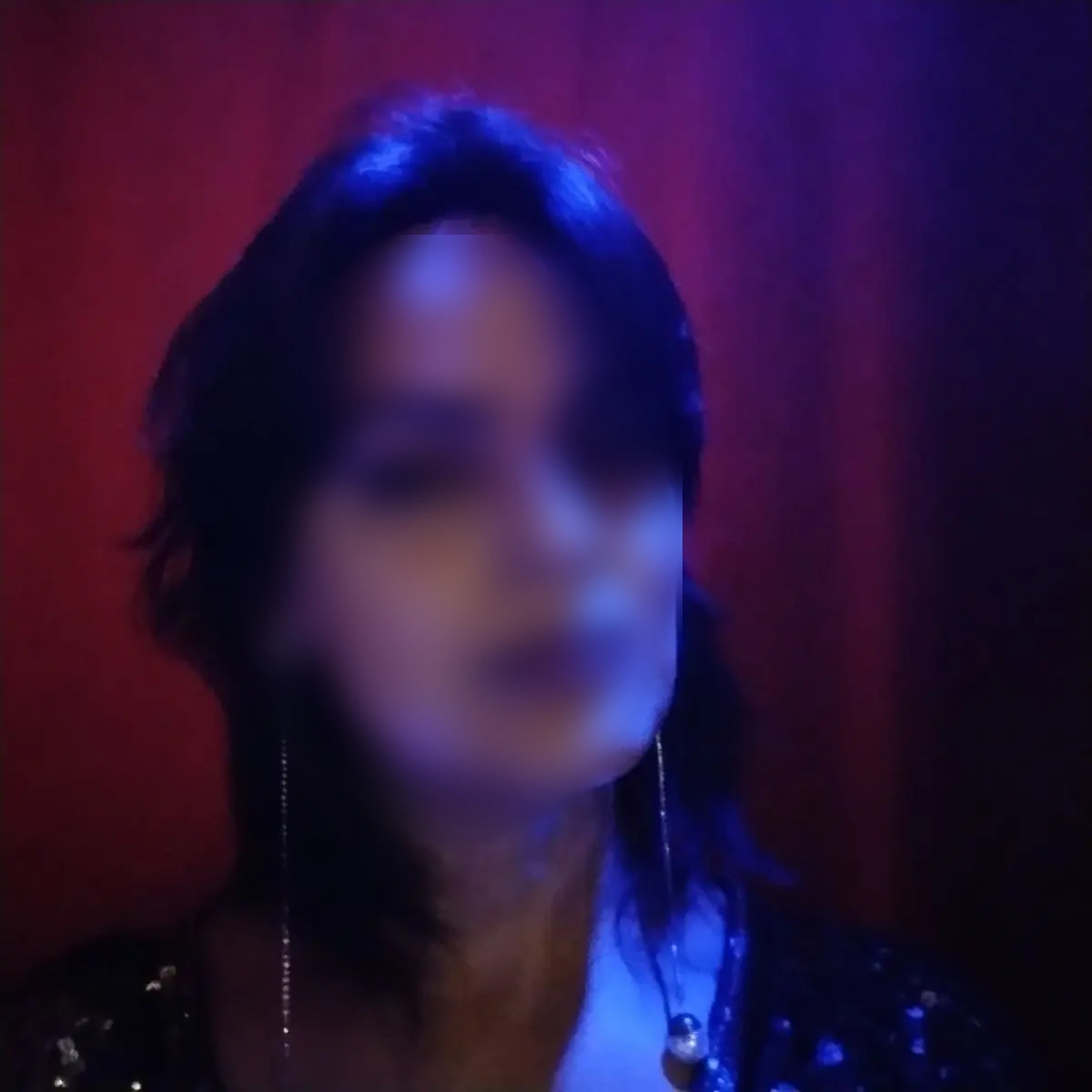 Trans libérée pour moments secrets