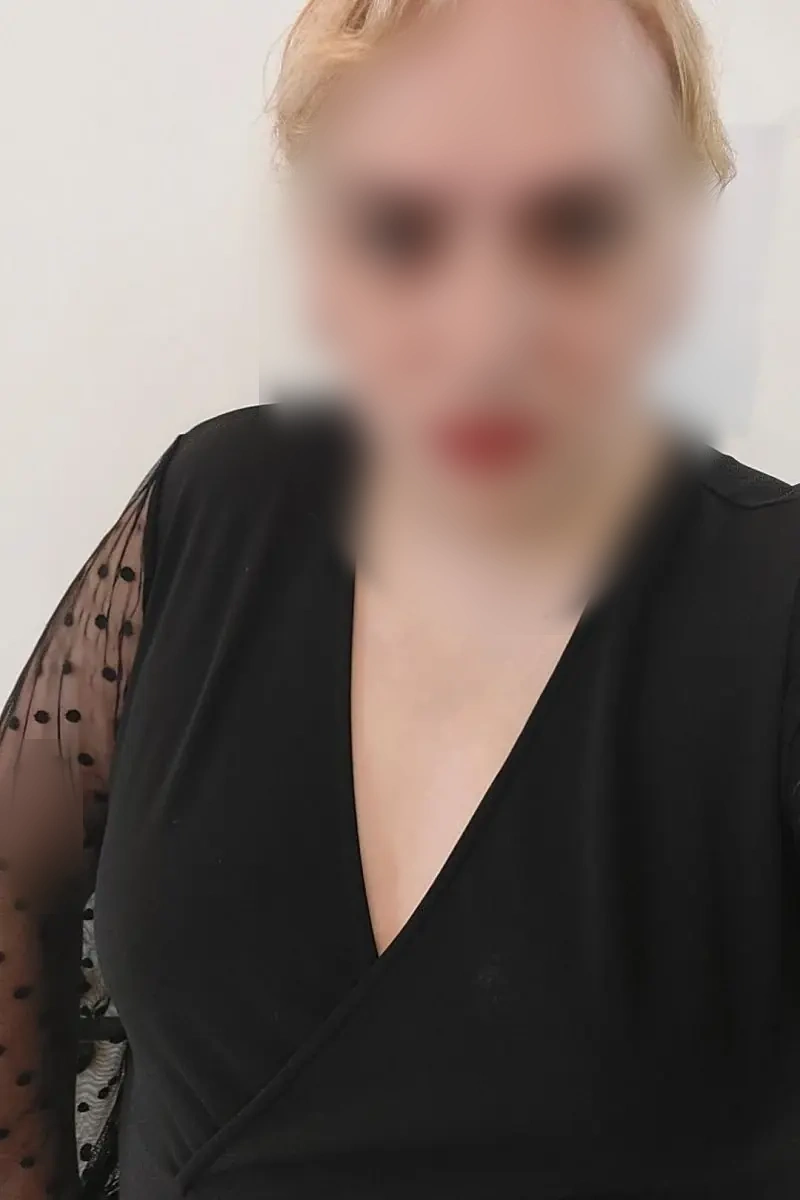 Trans libérée pour moments secrets à Menton