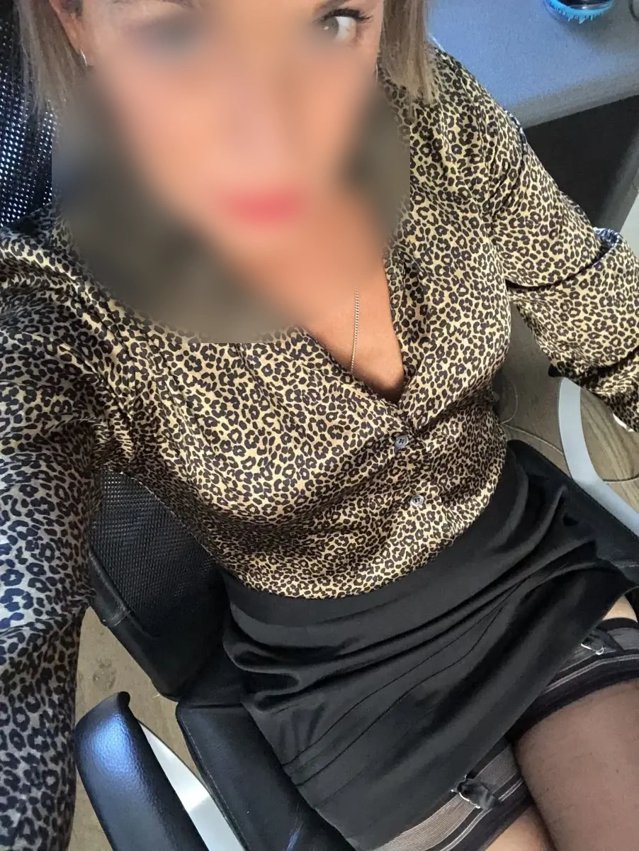 Souriante et disponible à Aix-en-Provence