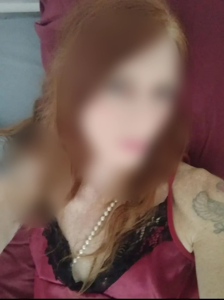 Trans mature cherche jeune homme à Menton